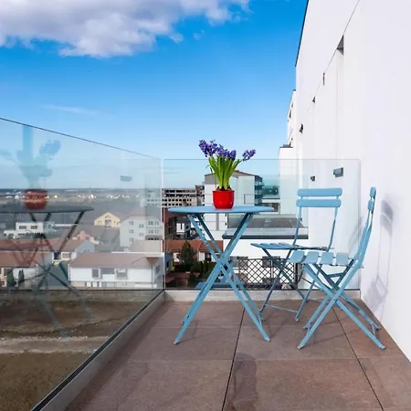 Cozy Viewpoint Apartment